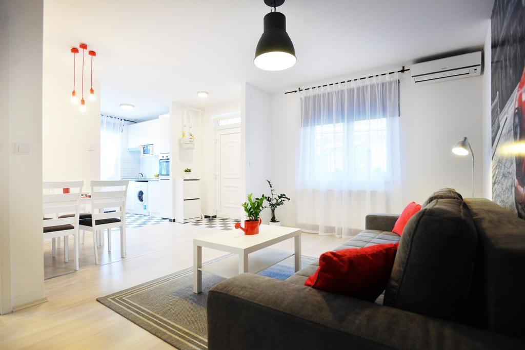 Enjoy Apartman Eger Exterior foto
