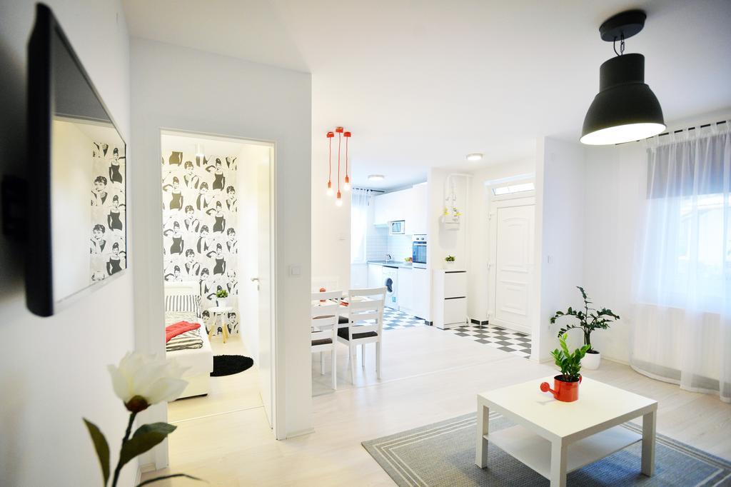 Enjoy Apartman Eger Exterior foto